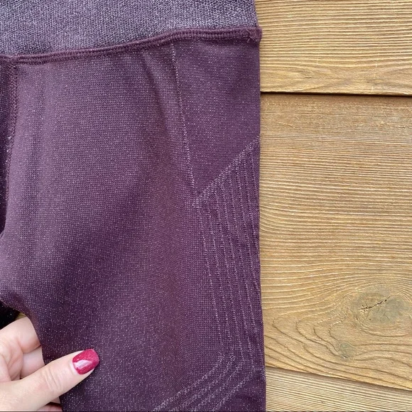 Athleta Twilight Tight Sparkle Seamless Leggings Burgundy XS - Picture 9 of 11